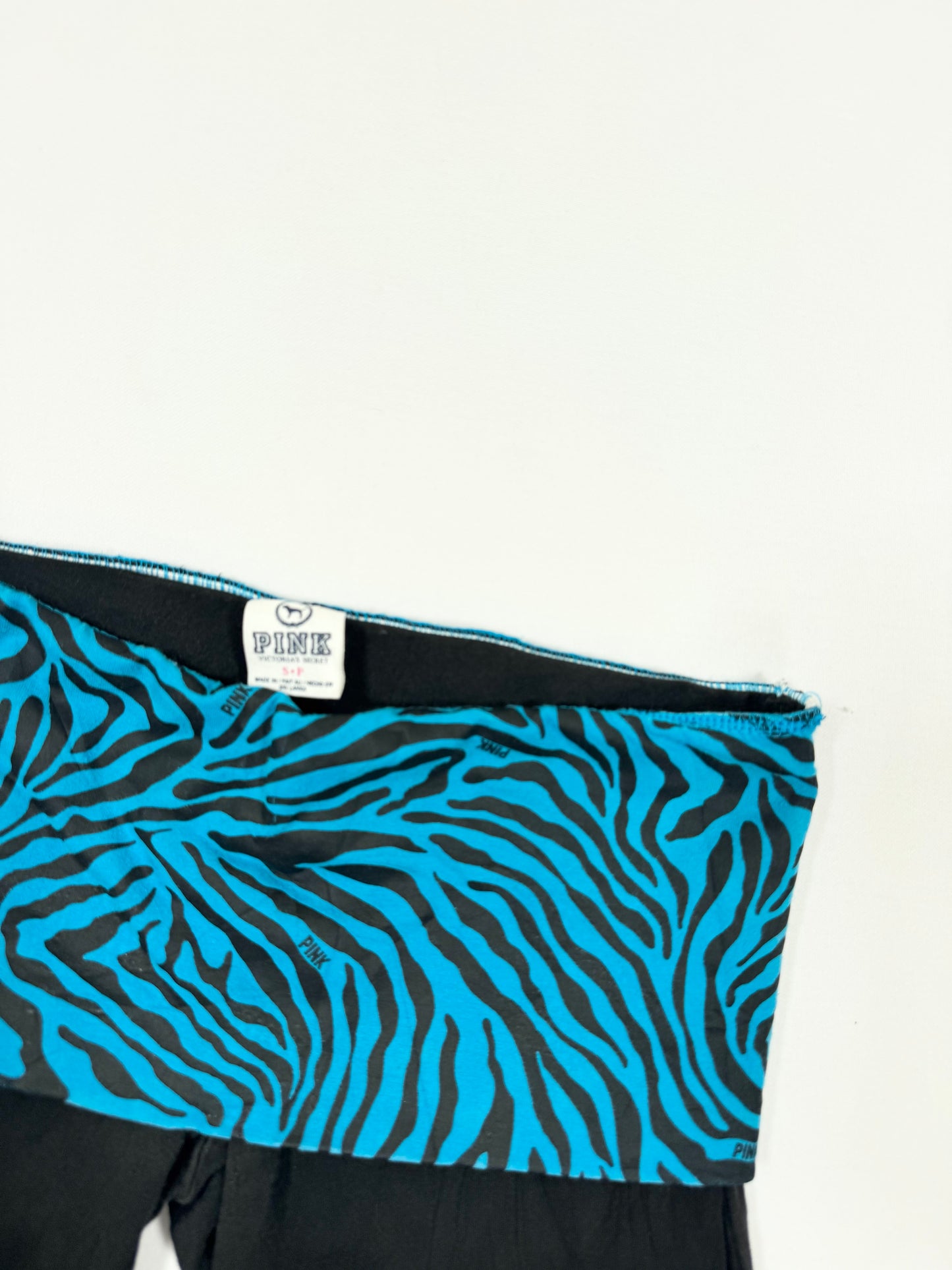 PINK Blue Zebra Fold Over Flared Leggings ♡