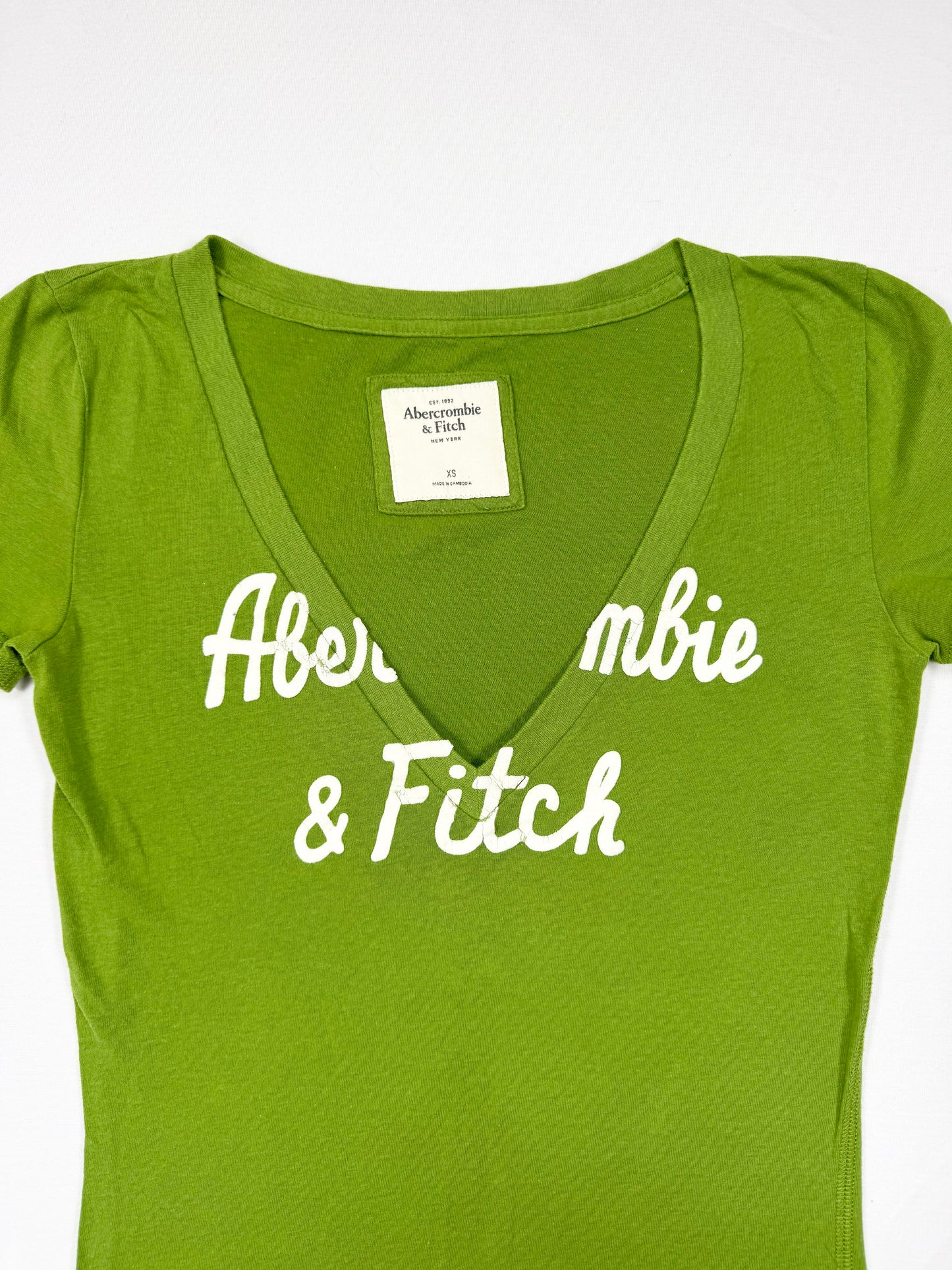 Green Abercrombie V Neck Tee ♡ XS