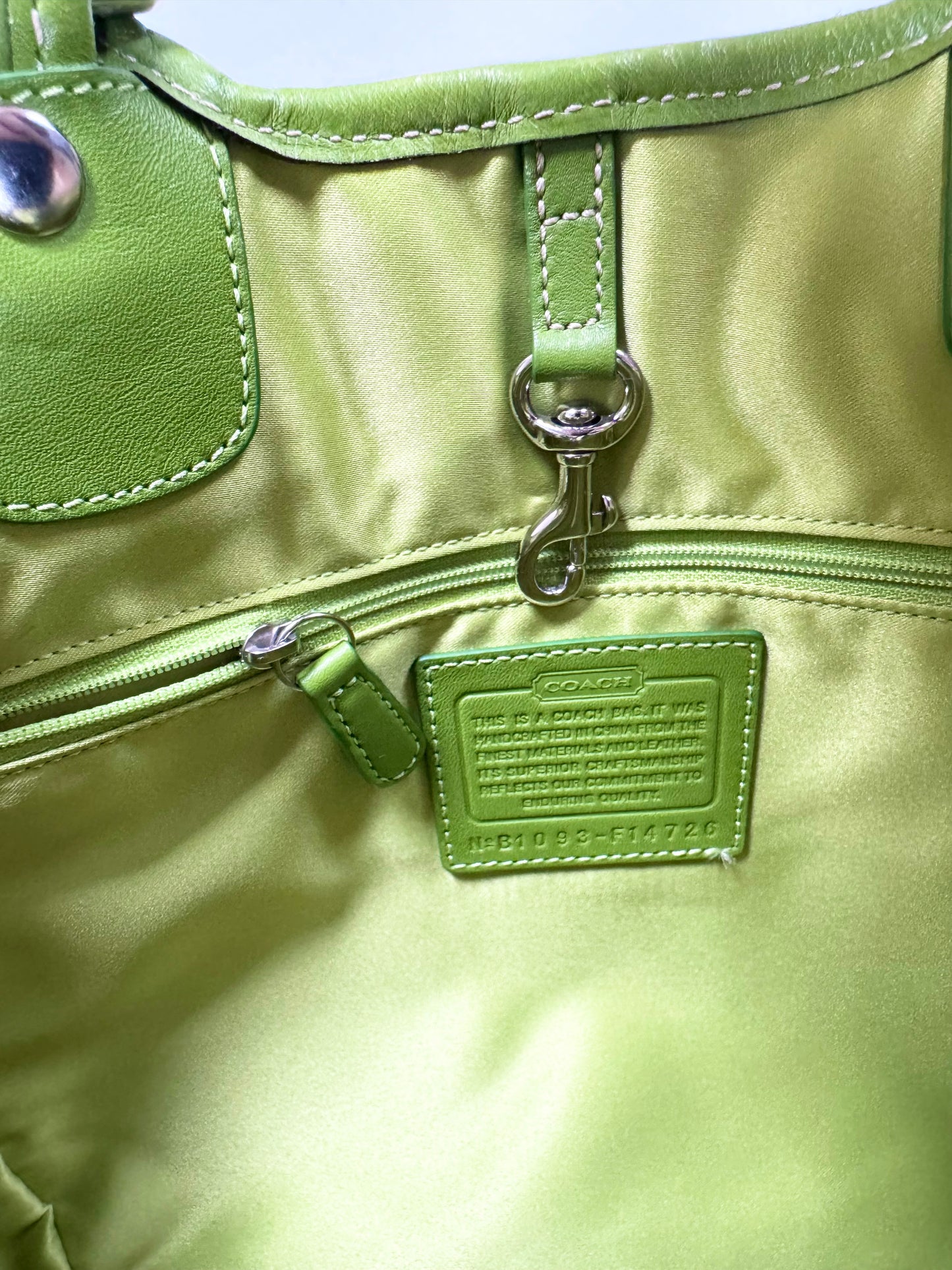 Coach Spring Pink & Green Bleecker Bag ♡