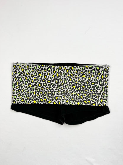 PINK Green Leopard Fold Over Shorts ♡ XS/S