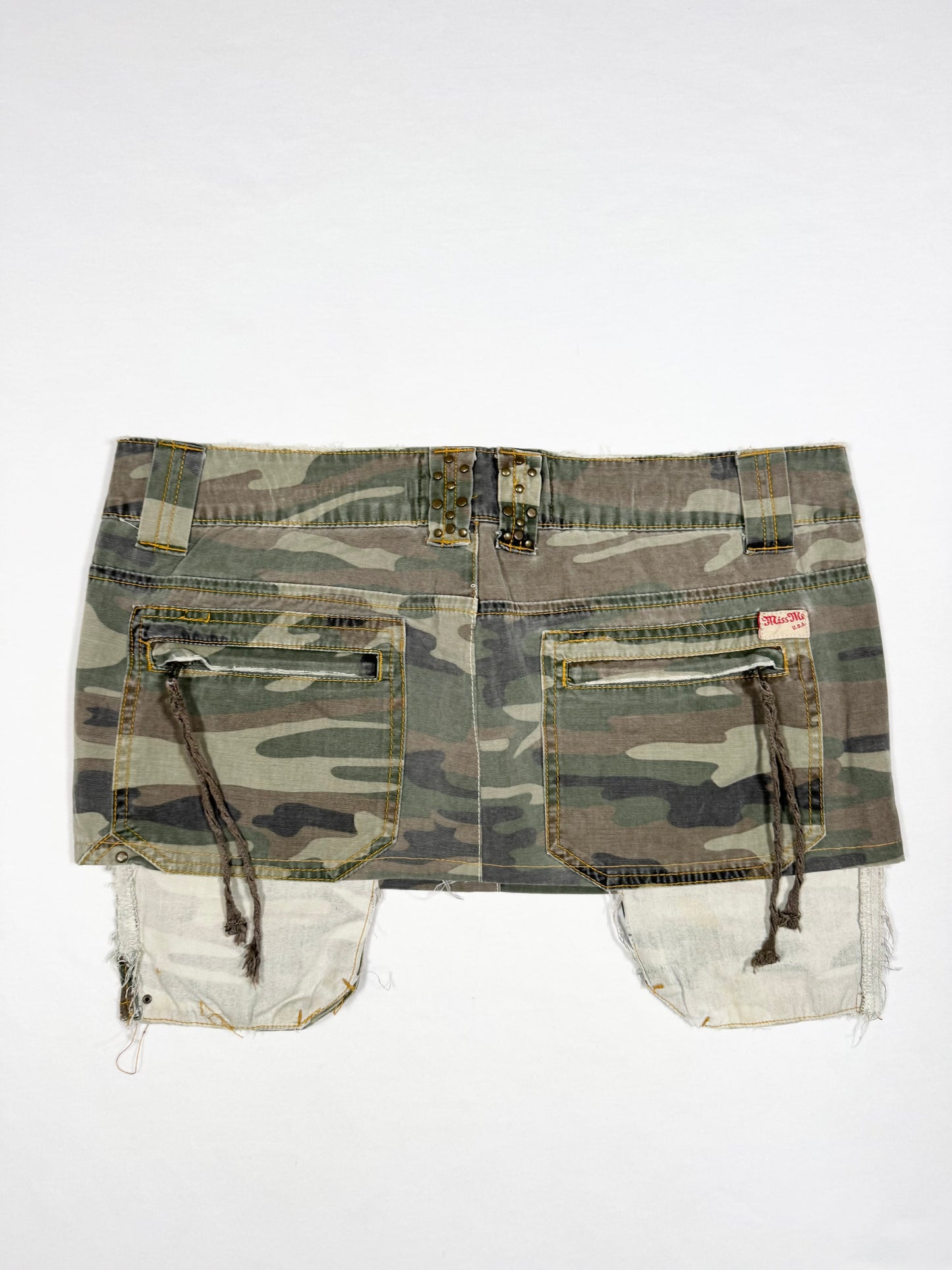 Miss Me Camo Mini Skirt ♡ Size M