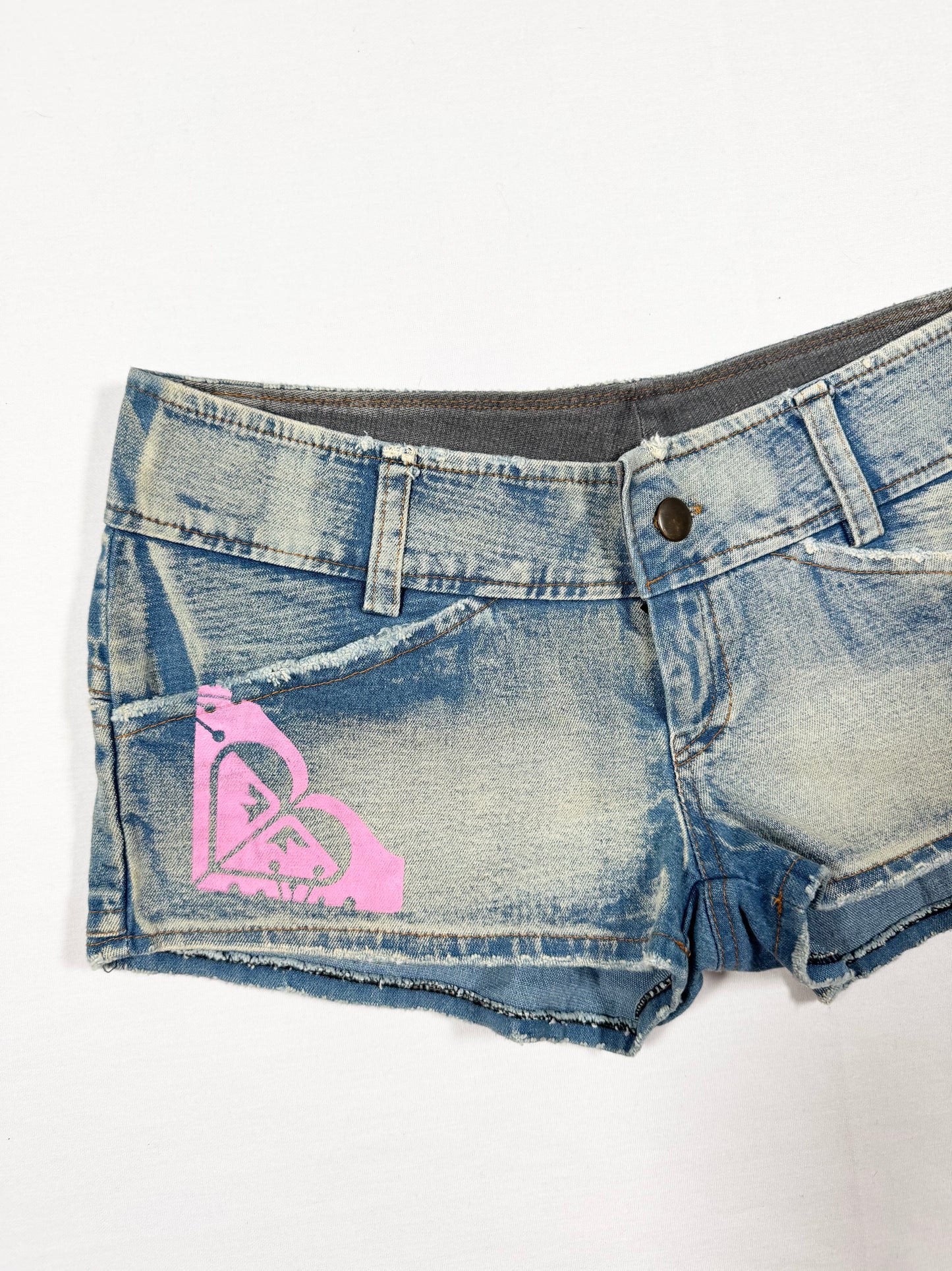 “Roxy” Mini Shorts ♡ Size XS