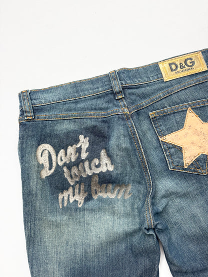 D&G “Don’t Touch My Bum” Jeans ♡ 28”